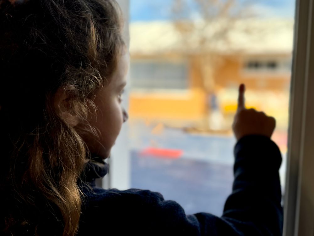 CEO regional dice que sube la demanda de educación premium.