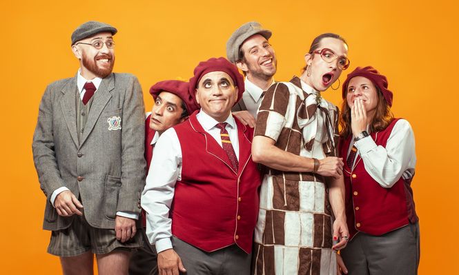 La obra Modelo Vivo Muerto pasó con éxito por la temporada de verano 2026 y sigue de gira por España