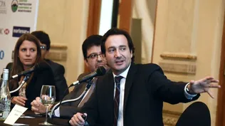 Expertos coinciden en esperar economía estancada para el resto del año