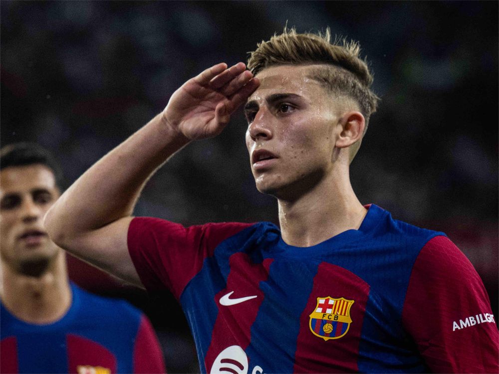 Xavi Hernandez se despide del FC Barcelona.