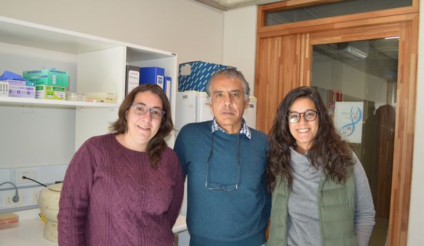 Ana María Soler, Julio da Luz y Gabriela Burgueño. 