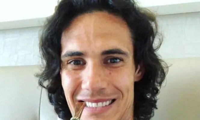 Cavani le puso onda a la espera