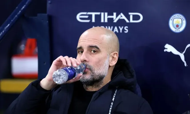 Guardiola, indignado con el calendario.