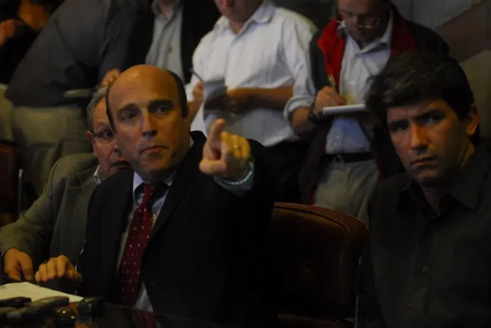 ¿Cuáles fueron sus planes y qué resultados presentó su administración?