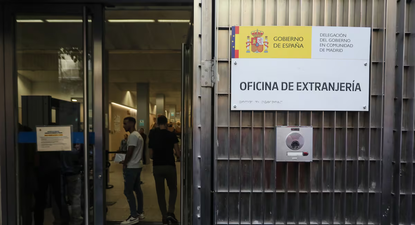 Oficina de Extranjería española.