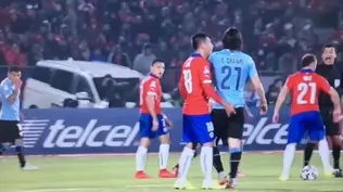 El incidente entre Gonzalo Jara y Edinson Cavani en la Copa América 2015