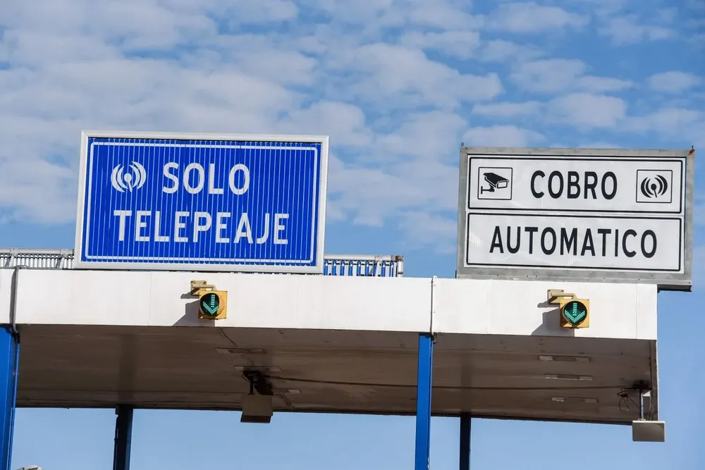 Carriles de solo telepeaje y cobro automático