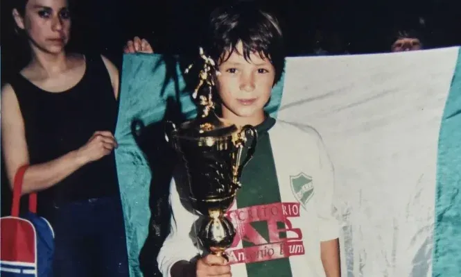 Darwin Núñez se aburrió de levantar copas con La Luz