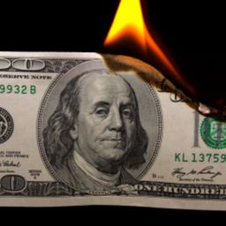 Se desintegra el dólar y el Gobierno ya está listo para comprar en el piso de banda en los próximos días