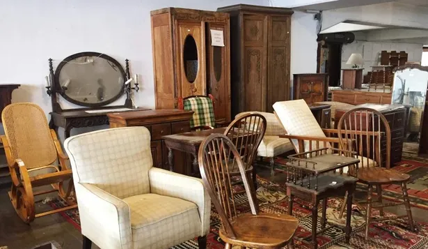 El remate contará con muebles de diversos estilos