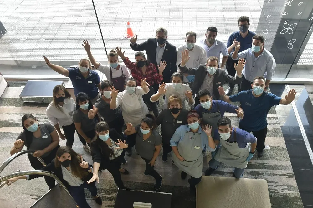 Desde que comenzó la emergencia sanitaria en Uruguay “tuvimos una comunicación clara, directa y concreta con los empleados, dijo Maddocks