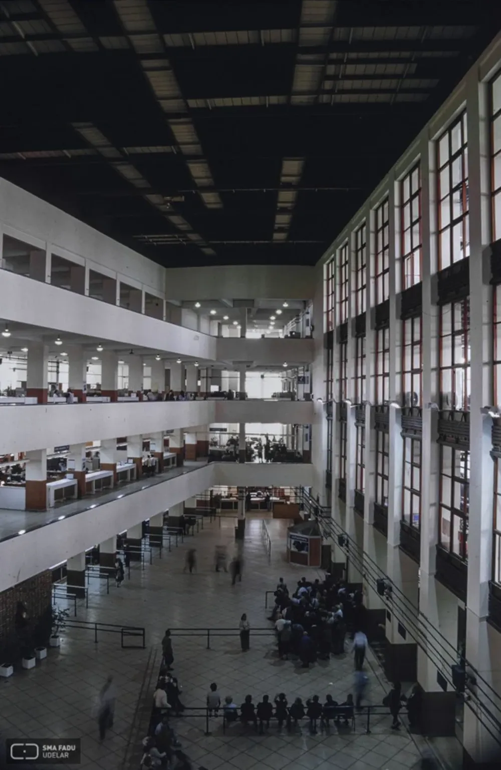 Caja de jubilaciones BPS, Centro.