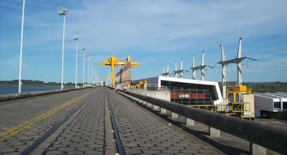 La brecha cambiaria con Argentina hace que muchos uruguayos hagan sus compras cruzando la frontera