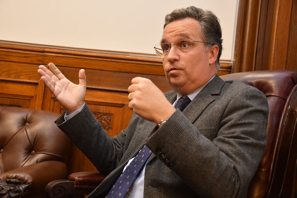 Decano Facultad de Derecho Gonzalo Lorenzo