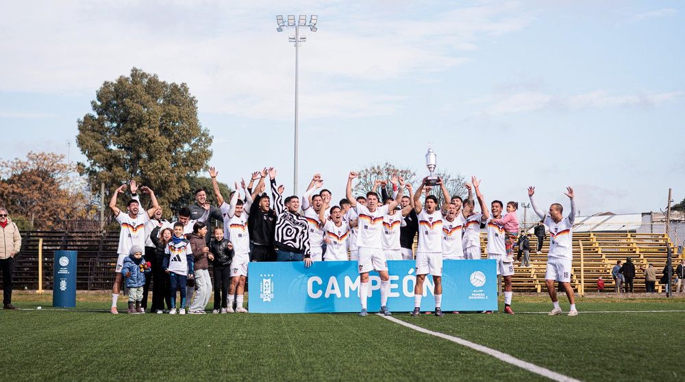 Deutscher campeón del Torneo Inicial