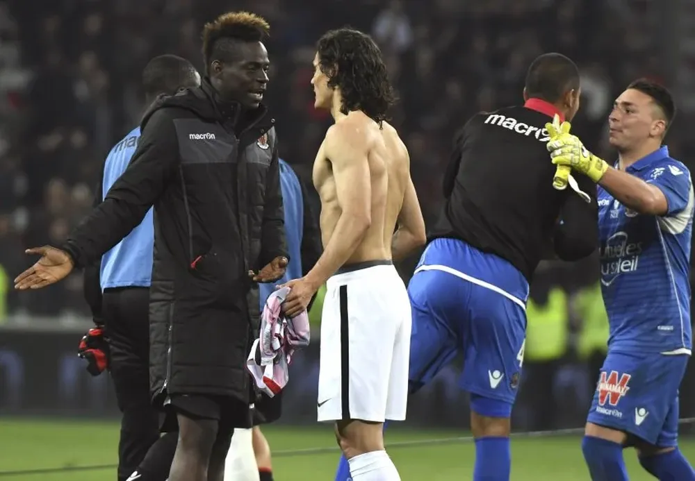 Mario Balotelli y Edinson Cavani