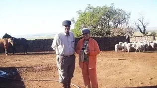 Abayubá y María Teresa, en su campo, en Salto.