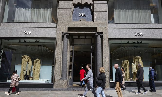 Fachada de una tienda de Zara, a 26 de marzo de 2025, en Madrid (España).&nbsp;