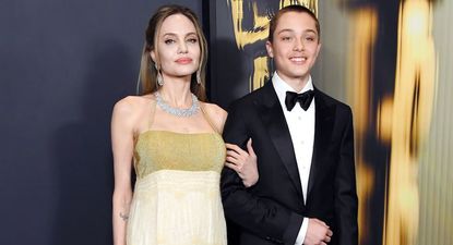 Knox Jolie-Pitt, hijo de Angelina Jolie y Brad Pitt, reapareció públicamente tras tres años de ausencia en eventos mediáticos.&nbsp;