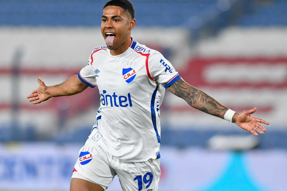 Juan Cruz De los Santos anotó para Nacional contra Progreso por el Torneo Clausura