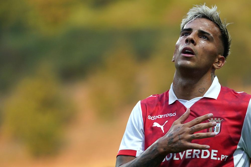 Festejo de Rodrigo Zalazar en el triunfo de Braga ante Cluj
