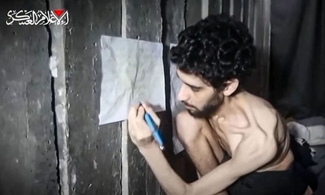 España condena los videos de los rehenes israelíes: El horror debe terminar en una Gaza sin Hamás