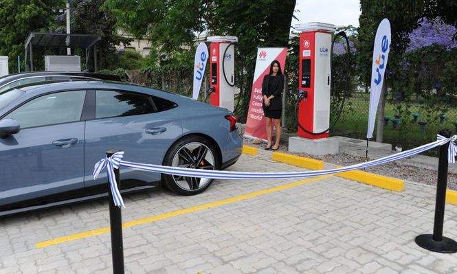 Se inauguró la primera estación de carga ultrarrápida para vehículos eléctricos en Uruguay
