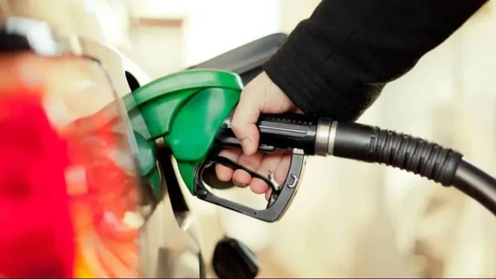 Sube la gasolina a los niveles del 2022.