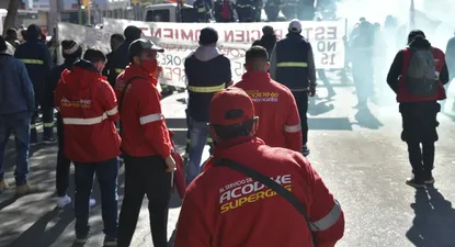 Trabajadores de Acodike vuelven a ocupar la planta de envasado