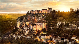 Rocamadour, un lugar tallado en la roca con aspecto medieval. 