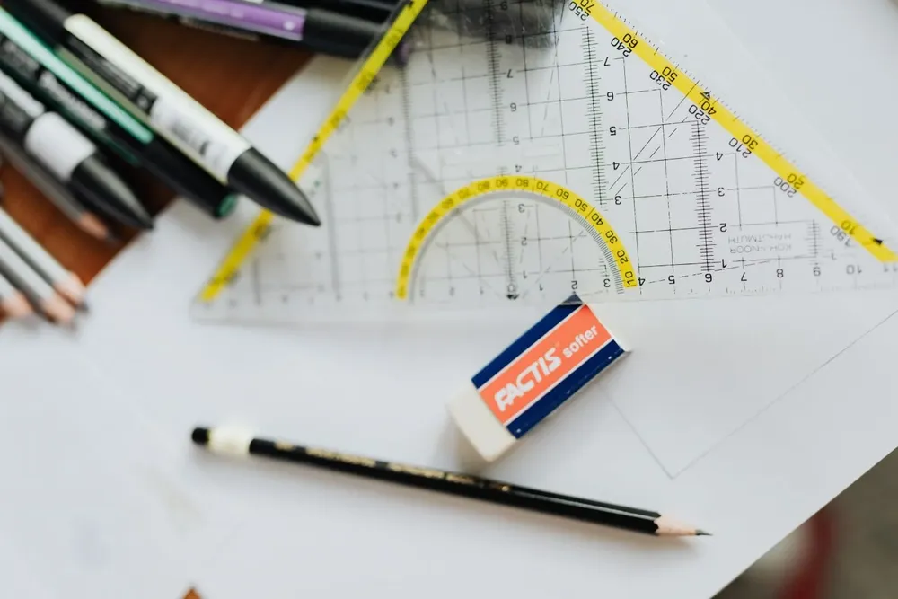 Si se compara el 2023 frente a 2022, 38 artículos el precio promedio aumenta, mientras que solo en tres se reduce