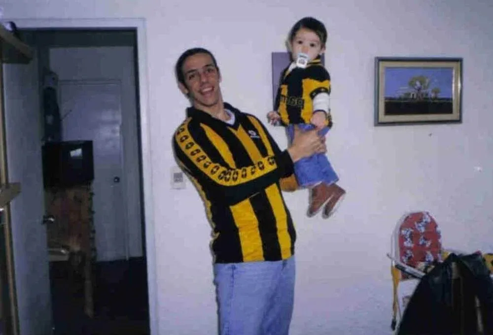 Ignacio Ruglio en su juventud cuando hacía poco tiempo que había sido padre de su hijo mayor Juan Diego