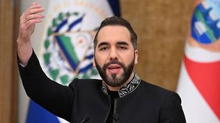 "Ya acabamos con las pandillas en El Salvador, y también podemos acabar con ustedes", les advirtió Nayib Bukele a quienes habrían tomado como rehenes a los salvadoreños.