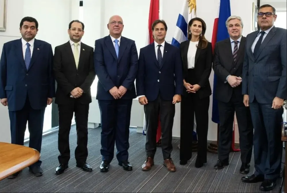 Los estados árabes solicitaron al presidente Lacalle Pou el cambio de Uruguay en la forma de votación