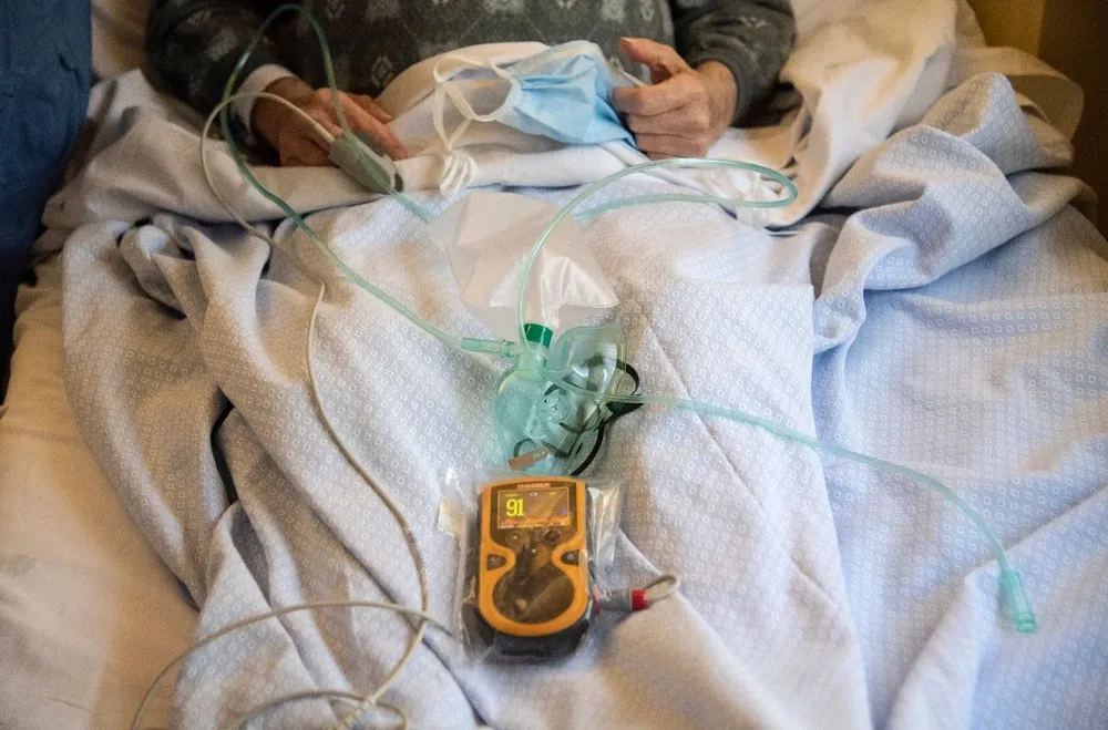 La cartera de salud asegura que al momento la disponibilidad es acorde a la demanda, pero pide precauciones para no salir de esa situación