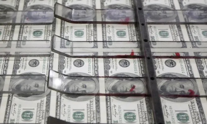 El dólar cerro a $21,548
