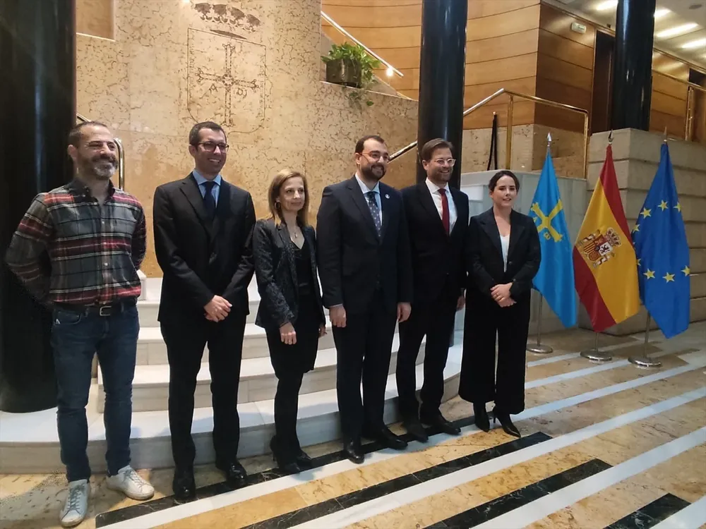 Amazon abrirá su centro de Siero a principios de septiembre y creará 1.500 empleos directos en tres años.