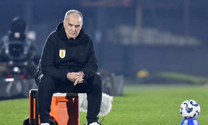 En octubre la selección uruguaya jugará en China; en noviembre, en Arabia, Asia o EEUU: mirá la agenda que maneja Marcelo Bielsa