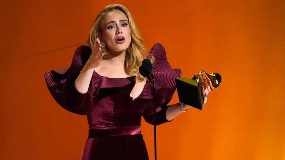adele-grammys-ap-e1717409002271.webp
