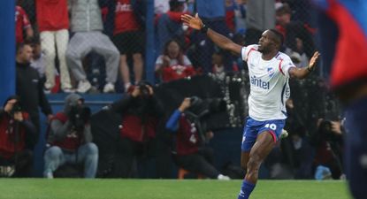 Christian Ebere celebra su gol para Nacional ante Peñarol por la final de la Liga AUF Uruguaya