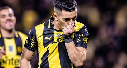 Leonardo Fernández celebra su gol para Peñarol ante Montevideo City Torque por el Torneo Apertura