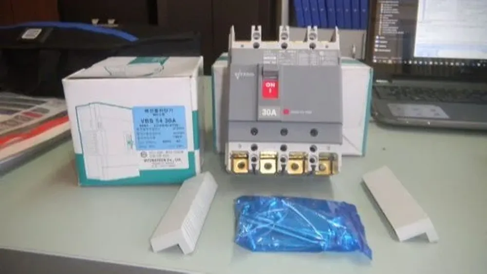 Enorme variedad de implementos eléctricos.