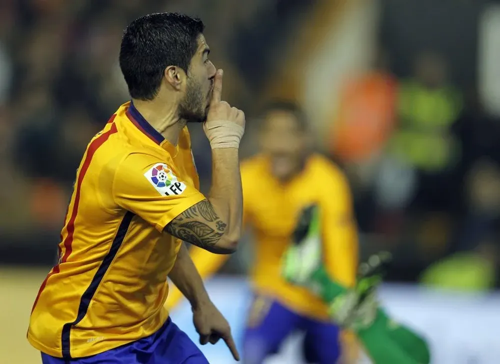 El festejo de Suárez ante Valencia