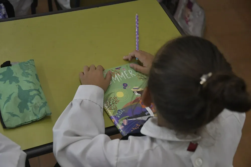 Silva señaló que desde la oposición se hace una militancia al caos en torno a la educación