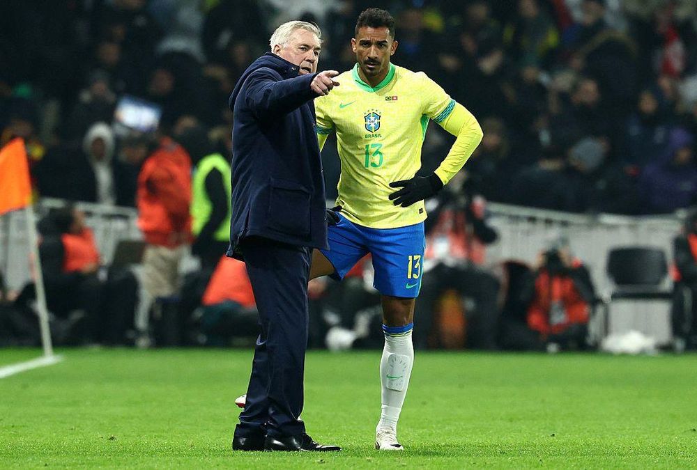 El italiano Carlo Ancelotti está intentando que la selección brasileña recupere el brillo la convertía en la favorita de los mundiales.