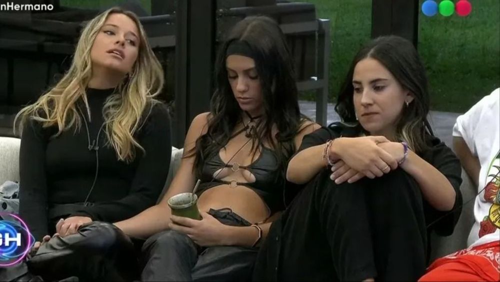 Zoe, Rosina y Lucía