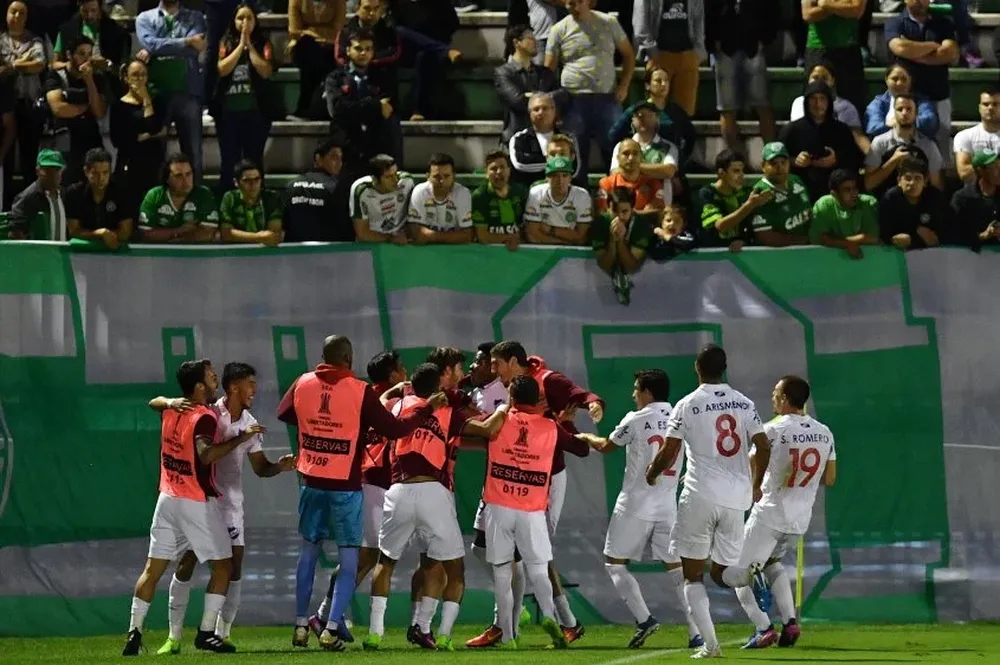 Nacional celebra el empate ante Chapecoense