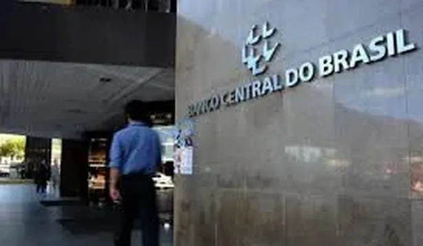 Cae actividad económica de Brasil y confirma expectativas de recesión