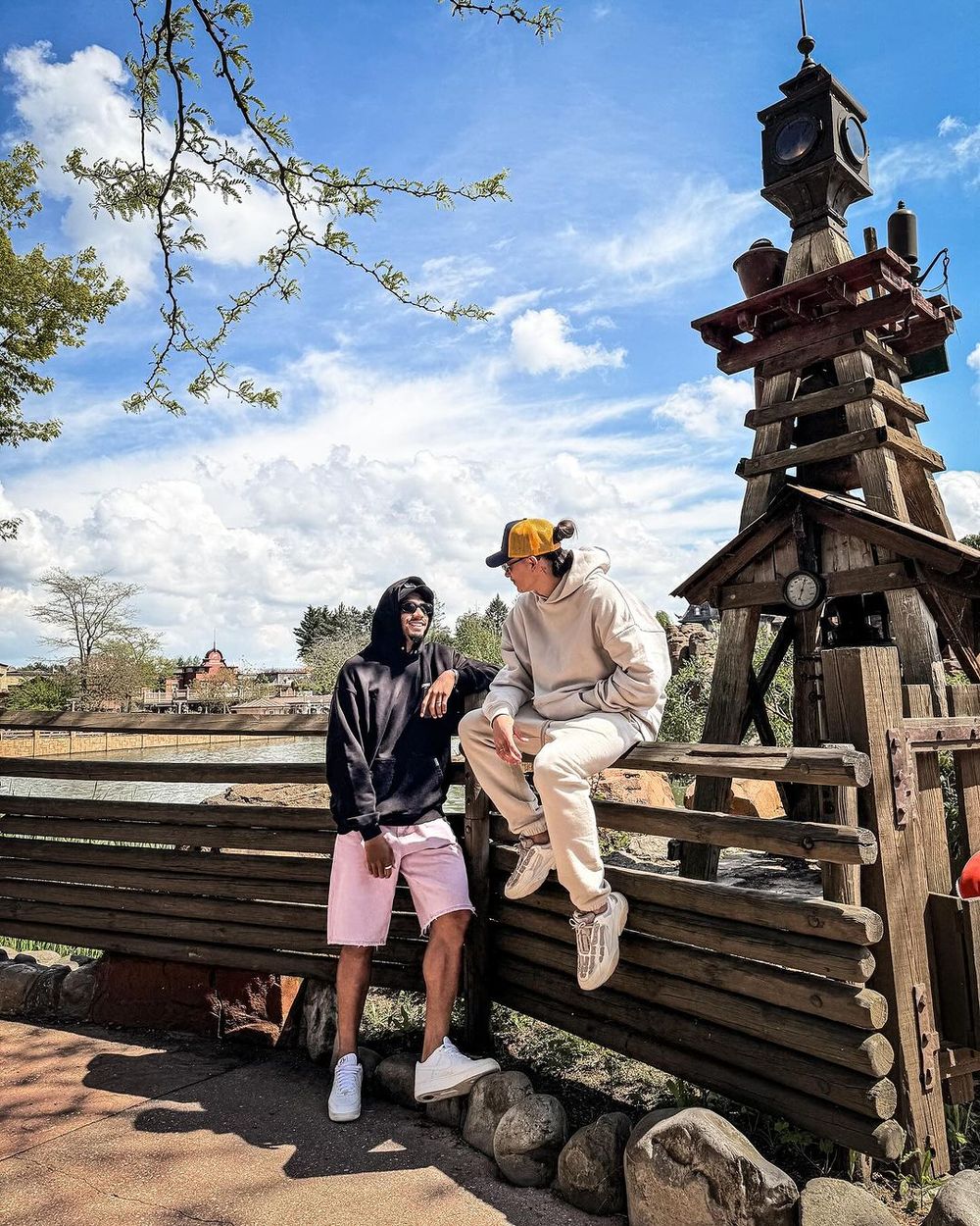 Darwin Núñez y Ronald Araujo compartieron una escapada familiar