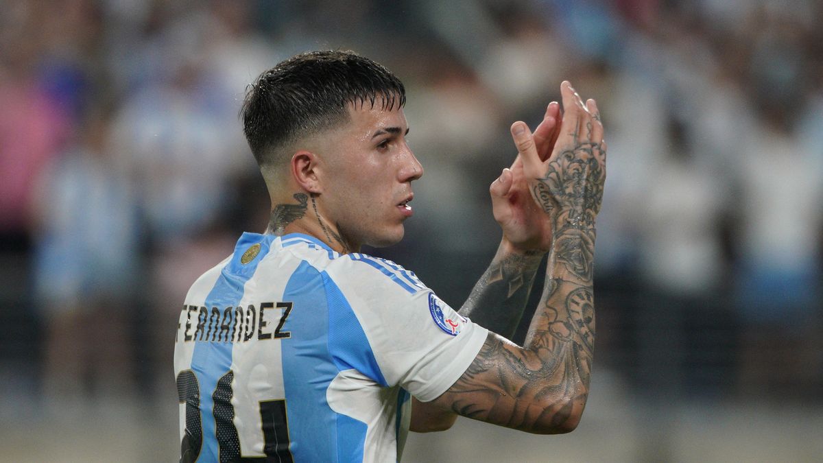 Crece el escándalo por Enzo Fernández: Milei compartió un mensaje que pide la renuncia del subsecretario de Deportes luego que este dijera que Messi debe pedir disculpas